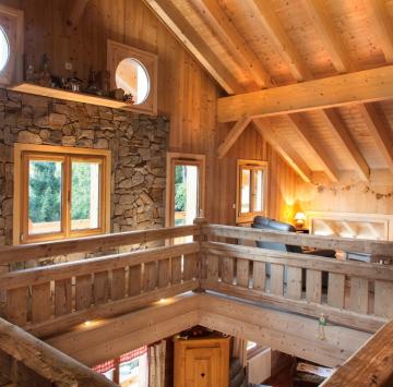 Intérieur maison bois swiss 3000